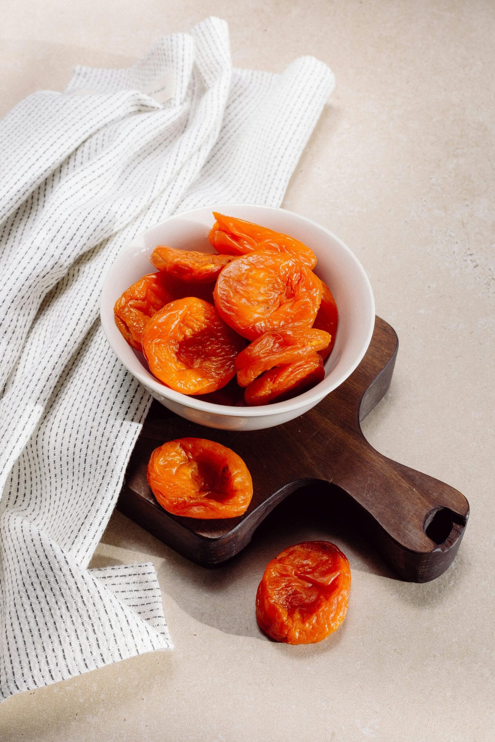Golden Dried Apricots - Image 2